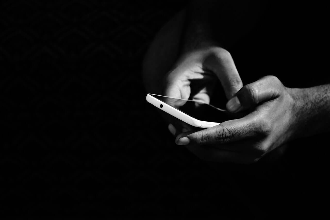 smartphone-addiction-a-comprehensive-guide